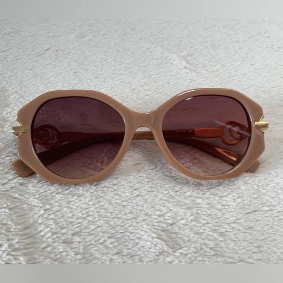 For Art’s Sake Sunglasses - Seaside (Champagne) - Picture 3 of 5